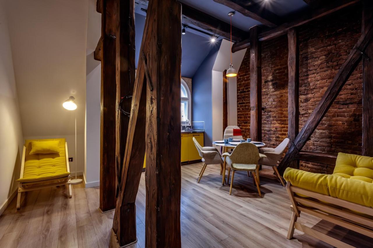 Leogrand Apartments On Kniazia Romana 6 리비프 외부 사진
